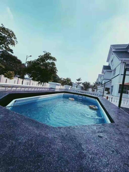 3 Storey Swimming Pool&Projector House Setia Alam Shah Alam Esterno foto