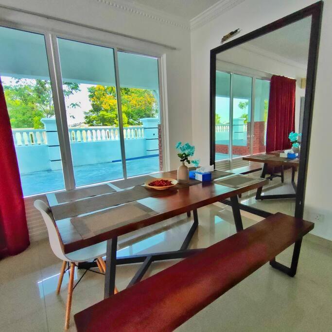 3 Storey Swimming Pool&Projector House Setia Alam Shah Alam Esterno foto